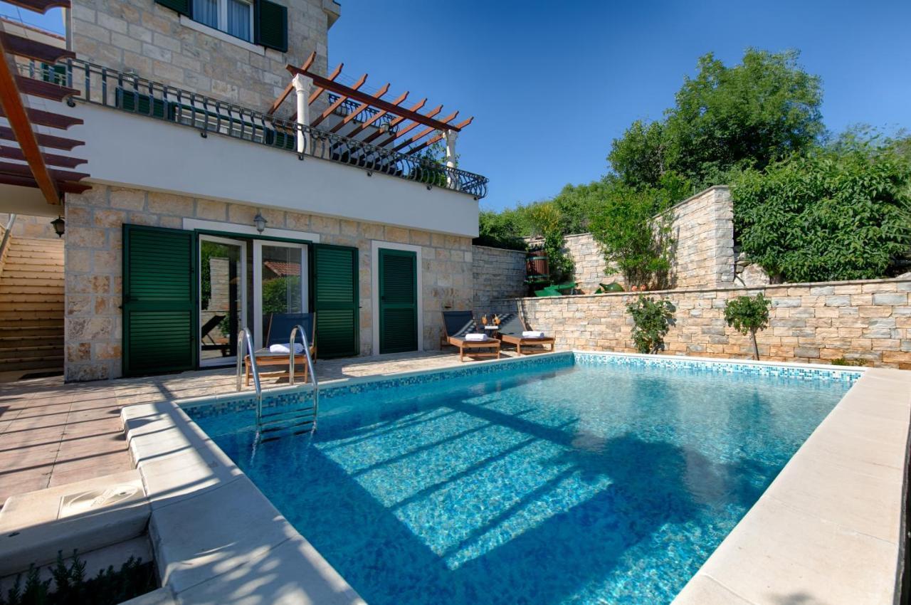 Villa Demi Пучишча Экстерьер фото
